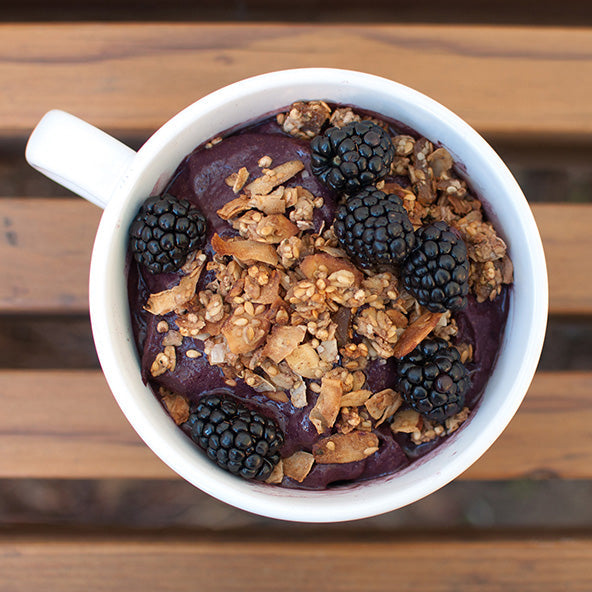 Protein-Focused Peanut Butter &amp; Jelly Açaí Bowl Recipe